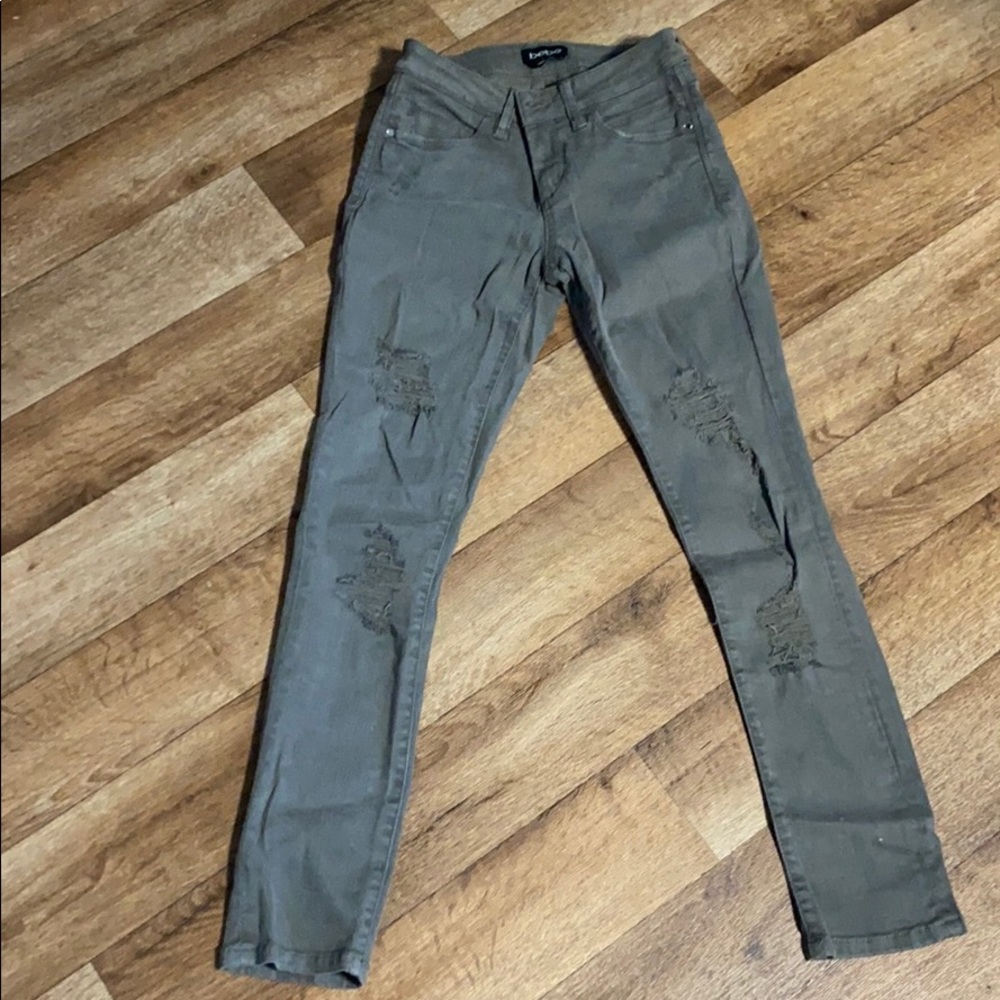 Distressed Jeans